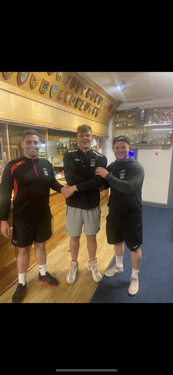 Tycroes_RFC's tweet photo. ๐ฌ๐ฉ Incoming ๐ฉ๐ฌ! Second row Macauley Collins joins the squad for the up coming season. Heโs keen to learn and is looking forward to the challenge. Welcome aboard #doublehandshake https://t.co/1zhcY1cb9q