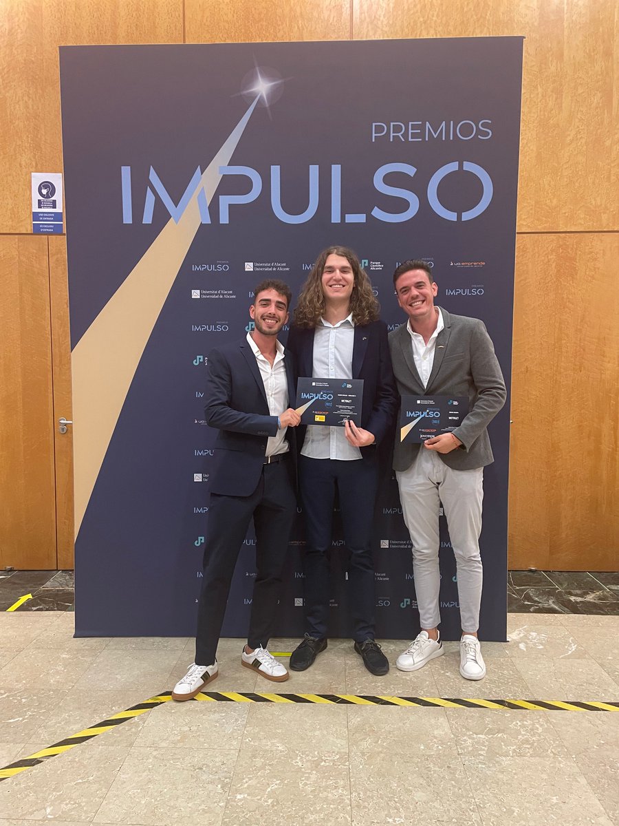 wetoget's tweet photo. 🙌Wetoget fue premiado por partida doble en los #premiosIMPULSO22
Muchas gracias a @UA_Universidad  y al @PCientificoAlic  por hacer posible este evento y a @lawyers_inspain  y @Jovempa  y al resto del jurado por confiar en nuestro proyecto en el que tanto trabajamos día a día. https://t.co/ZFAsmCcQ8l
