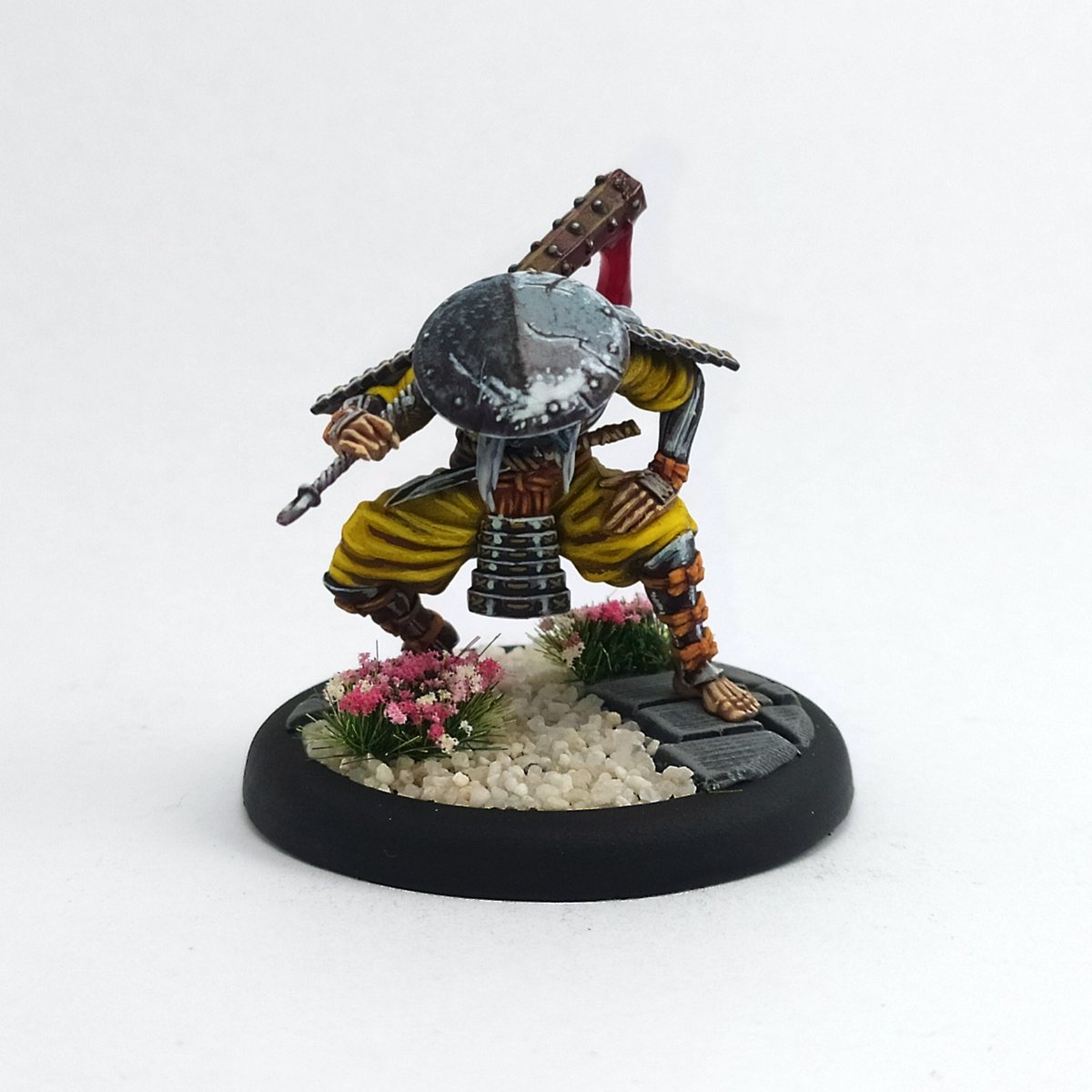 ypietrzakpaints's tweet photo. Ototo from #malifaux by @WyrdGames. Such a menacing pose, I couldn't help but add some gore to his tetsubo too. #playwyrd #m3e #lastblossom #ototo #wepaintminis #miniaturepainting #commissionpainter https://t.co/SGpNEmA2z0