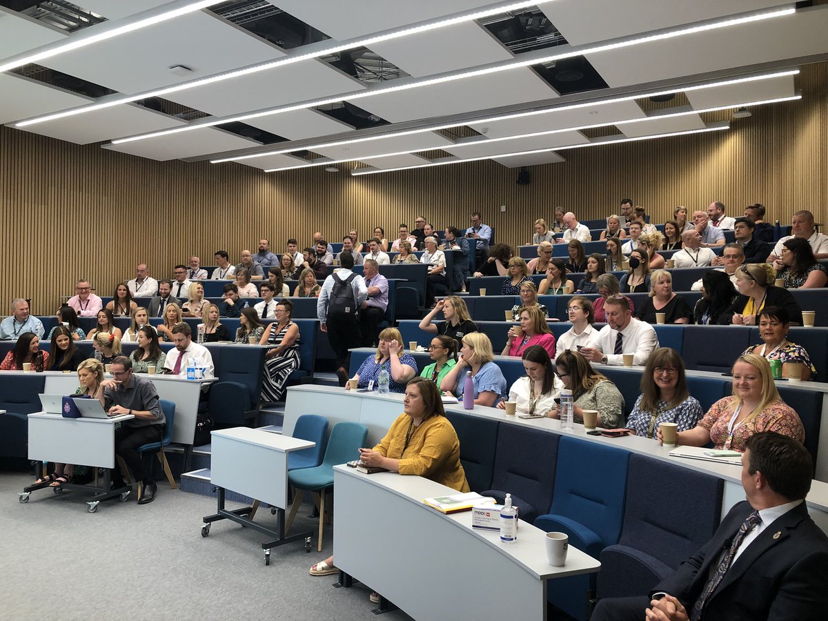 Excellent discussion and engagement with @CCJeremyVaughan &amp; <a href="/swpolice/">South Wales Police</a> staff roadshow at HQ today &amp; online.Recognising success, ongoing contribution, the challenges ahead &amp; forward plan. Honest discussion &amp; unwavering commitment.Even a guest appearance from Alexa … #teamswp