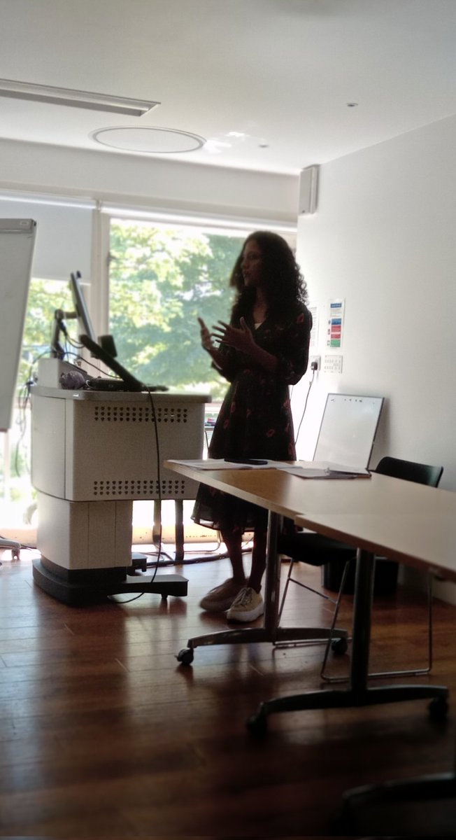 UA_DTA's tweet photo. 'How to build a better relationship with your supervisor' great peer-to-peer presentation from @surya_scribbles @DtaReps as part of #DTASummer22 https://t.co/pIz9RpuiiV