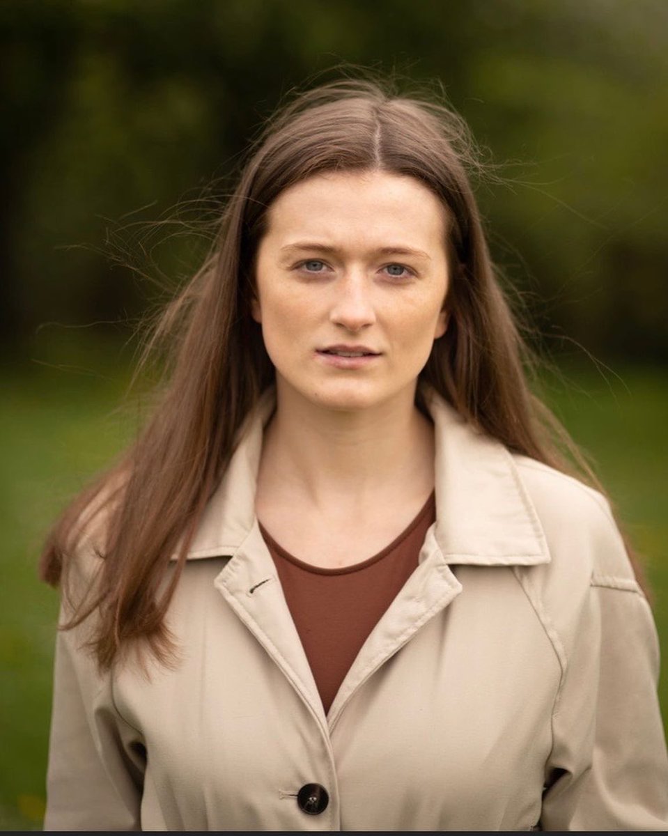 BUFFPRESENTS's tweet photo. MEET OUR CAST 🎭 

Here is the youngest sister Helen, played by Rachel Millar…

Get your tickets for ‘The Weird Sisters’ now! Ticket link in the bio 🩸#edfringe https://t.co/jLI3gvN0Dg