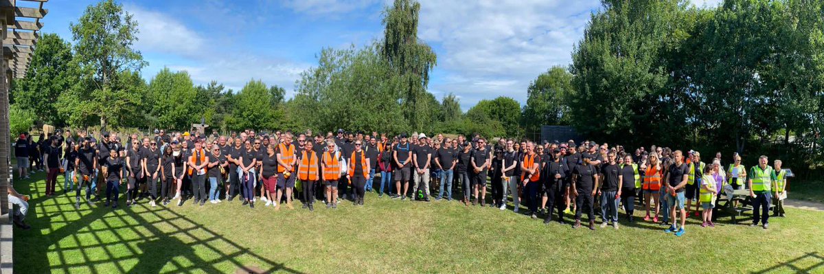 sagefoundation's tweet photo. 350 Newcastle colleagues out today in force! @JarrowHall 💚💚💚
#SageCustomer #SageFoundation @Groundwork_SANT @StruthersPaul @emcdirect https://t.co/ycq0Sh2ziU