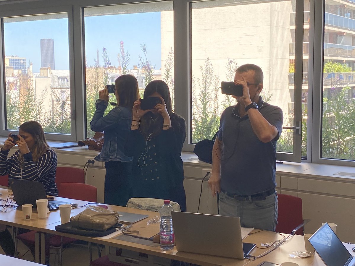 SamiAttaoui's tweet photo. Thank you Professor @molka_abbes for the captivating VR immersion that depicts customer experience in-store and online in your #GlobalExecutiveMBA class.
@delphmanceau @AlainGoudey @davesne_celine @Jpeg51 @Yas_Yil https://t.co/hULSY26Lwg