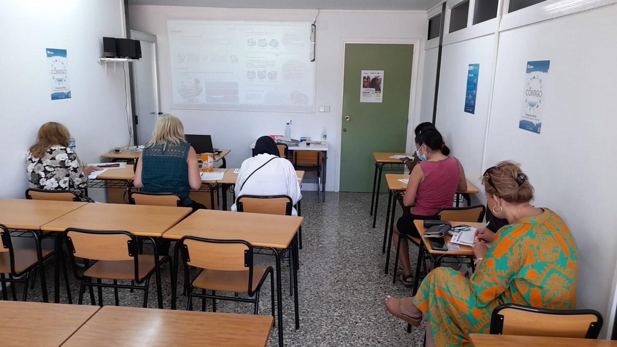 gzaracho_ecca's tweet photo. En pleno trabajo 💪🏼. Sigue adelante nuestro proyecto "Formación y apoyo al empleo para mujeres migrantes" con ayuda del 🇪🇺 FSE y el Min. de Inclusión social, seguridad social y migraciones.
📢Todavía tenemos algunas plazas disponibles. Escríbenos a alicante@radioecca.org https://t.co/1ZYz6ErWYX