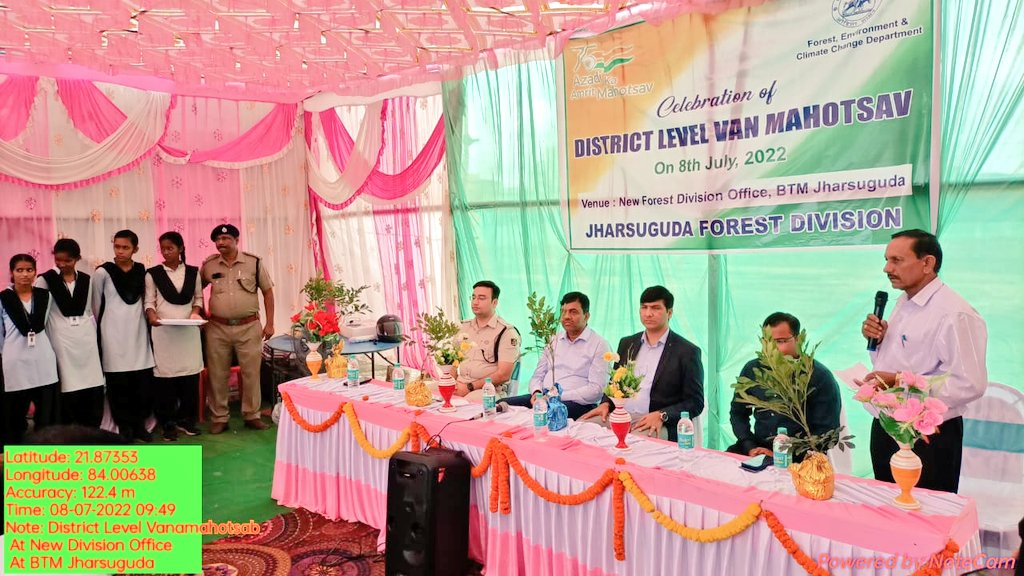 DFOJharsuguda's tweet photo. Celebration of district level #Vanmahostav2022 
#GreenIndia 
#AzadiKaAmritMahotsav https://t.co/Lg7oEsnFq1