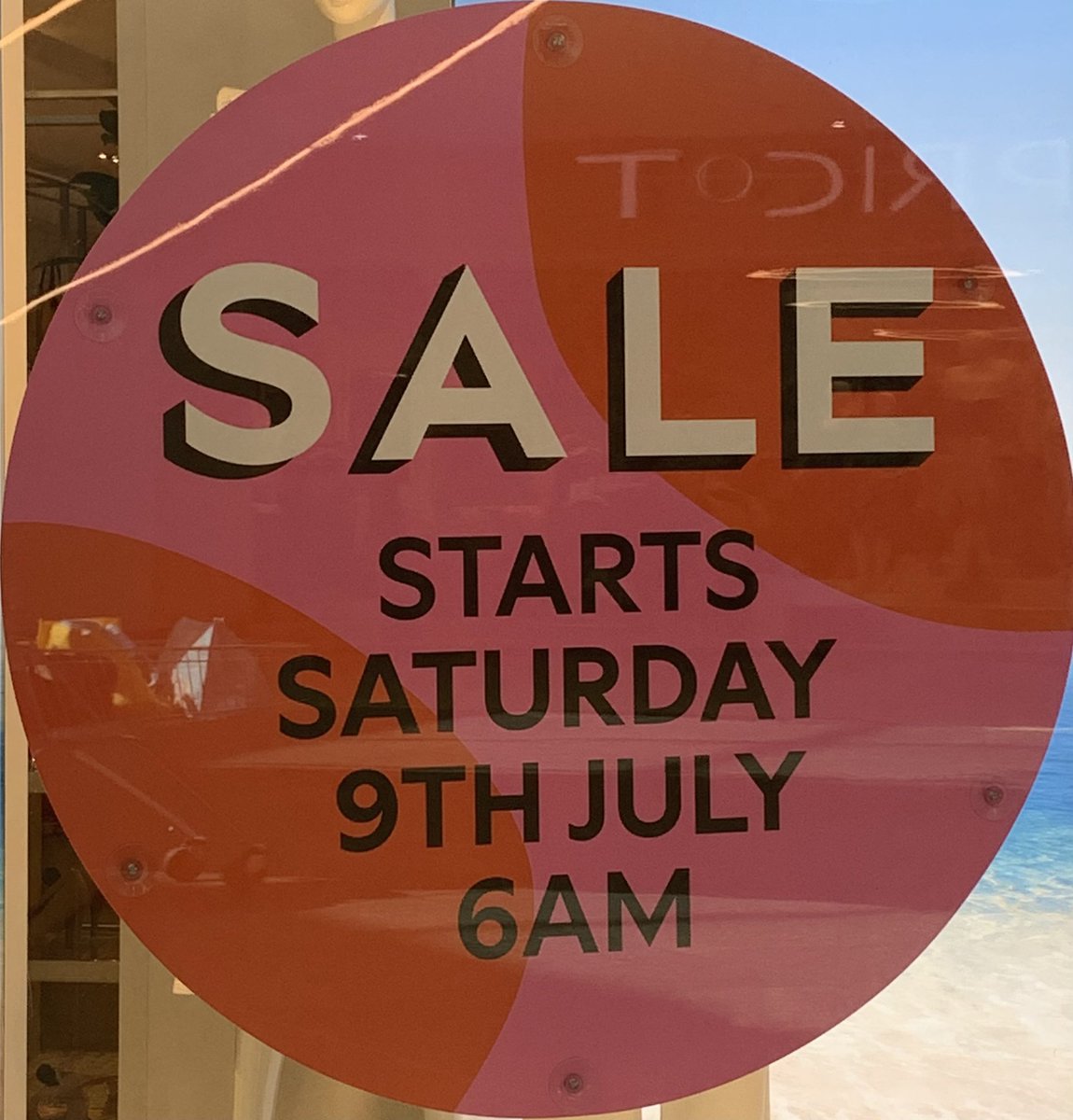FestivalPlace's tweet image. Don’t miss out! The @nextofficial sale starts tomorrow at 6am! 🛍 #nextsale