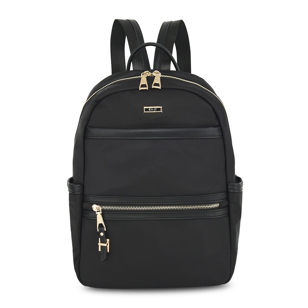 losingstarr's tweet photo. 🎒Rekomendasi Ransel/Backpack Sekolah/ Kuliah🎒 

Haaaai, aku mau rekomendasiin beberapa backpack or ransel buat kalian yang sekolah atau kuliah, karena benter lagi masuk ajaran baru ya kaaan. Ini gemoy2 banget ga boong, aku rekomen yang berkualitas no abal2 🥰

A thread https://t.co/hOKyR1Nx4u