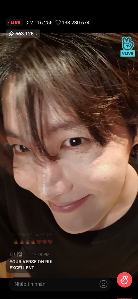 annieuwukv's tweet photo. Chèn ơi cái vlive này ảnh ốm quá tr🥺🥺🥺
Xót lắm cơ nma xinh với cute xỉu😭😭😭😭😭😭😭💜💜💜💜💜🫰🫰
#jhope #제이홉 #정호석 #방탄소년단제이홉 #GoldenMainDancer https://t.co/5aOAE196I5