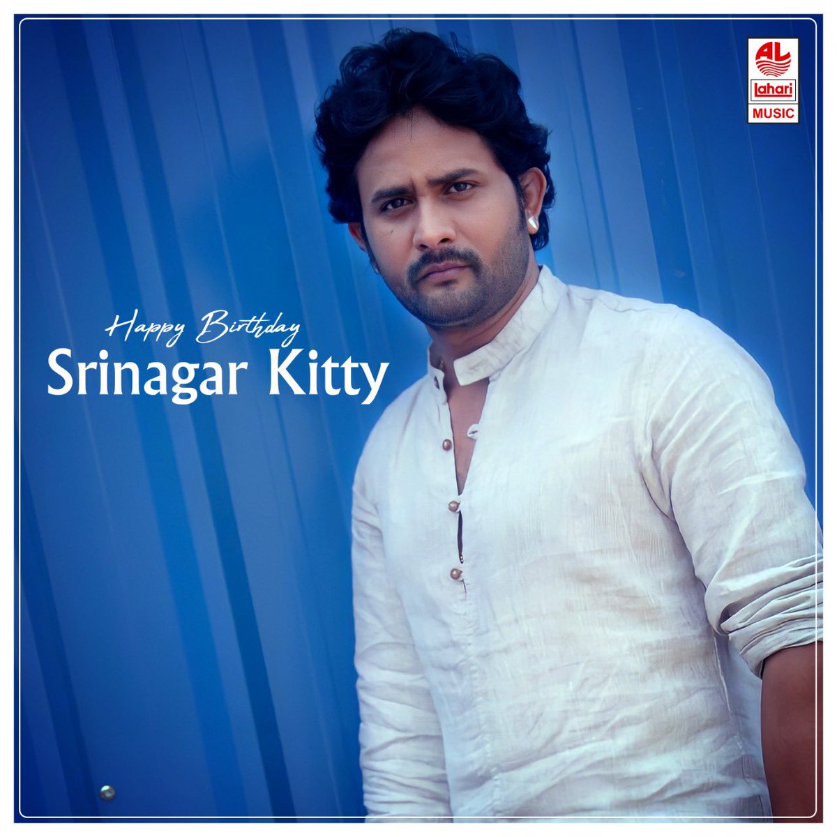 LahariMusic's tweet photo. Join Us In Wishing Actor @SrinagarKitty_ a very happy birthday.!
#HBDSrinagaraKitty https://t.co/HxEbU0lYeD
