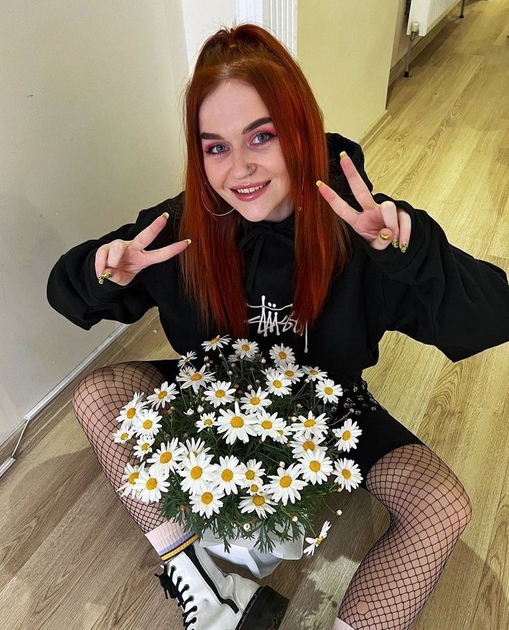 orangetchh's tweet photo. цветы твоей маме. https://t.co/inQTqiCbnL