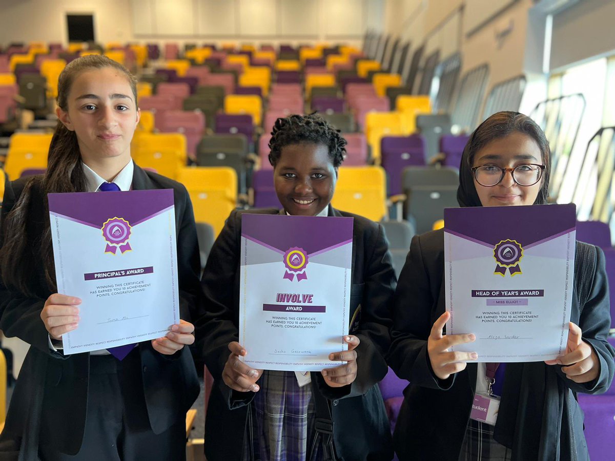 TrinityAcademyL's tweet photo. Three more worthy winners! #keyawards 🌟💜 https://t.co/2KQ3FrERa5