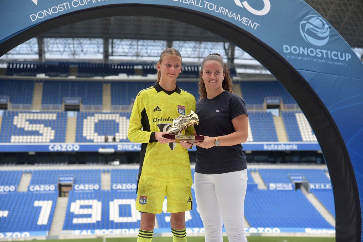donosticup's tweet photo. 🏆 CHAMPIONS G14 🏆

🥇Olympique Lyonnais
🥈Set11 Catalunya 
🏅 Alexane Lambert https://t.co/H2pPPOcTRq
