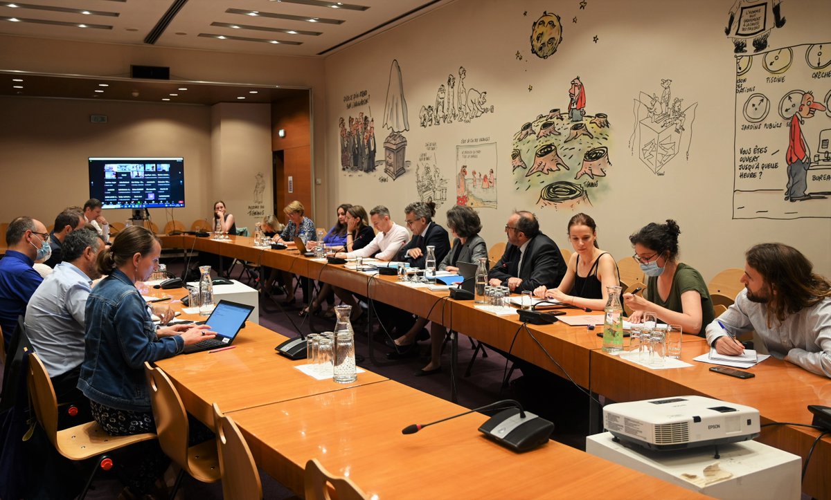Prefet75_IDF's tweet photo. #LogementSocial #DRIHL

Le @Prefet75_IDF et @IanBrossat ont coprésidé la conférence du logement de @Paris. 🏢

Cette séance a permis de ⬇
👉dresser le bilan 2021 des attributions de logements
👉présenter les 1ères tendances pour 2022

🔎https://t.co/vamIpwYm8t https://t.co/BxfMDJiN69