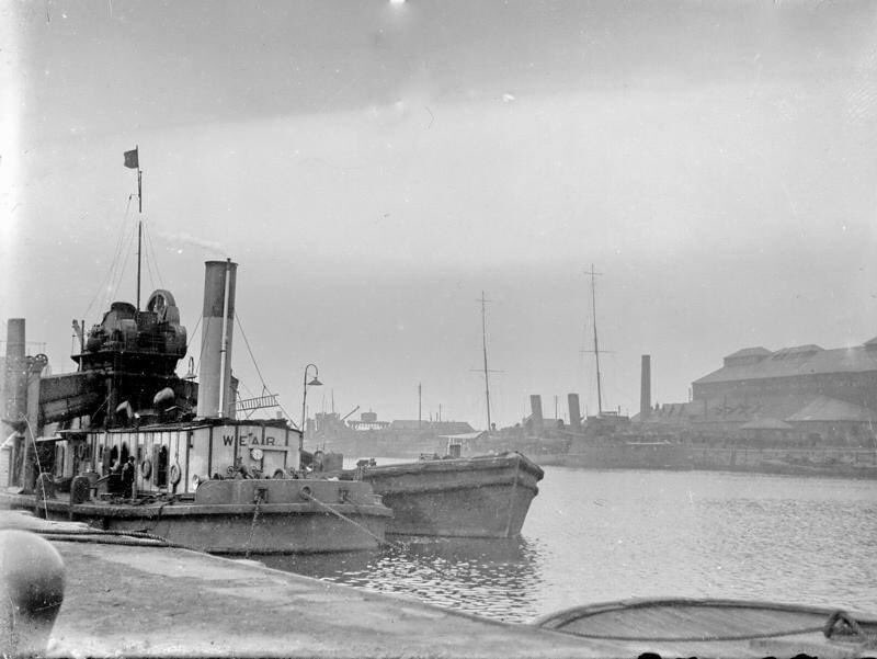 The Wear Dredger at Hendon Docks in the 1920s... I think! #Sunderland #ship