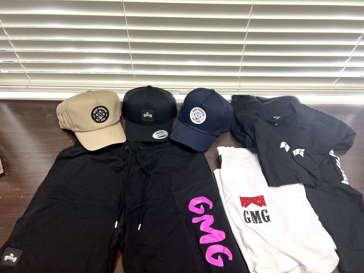 S◎L Big Brain tweet media