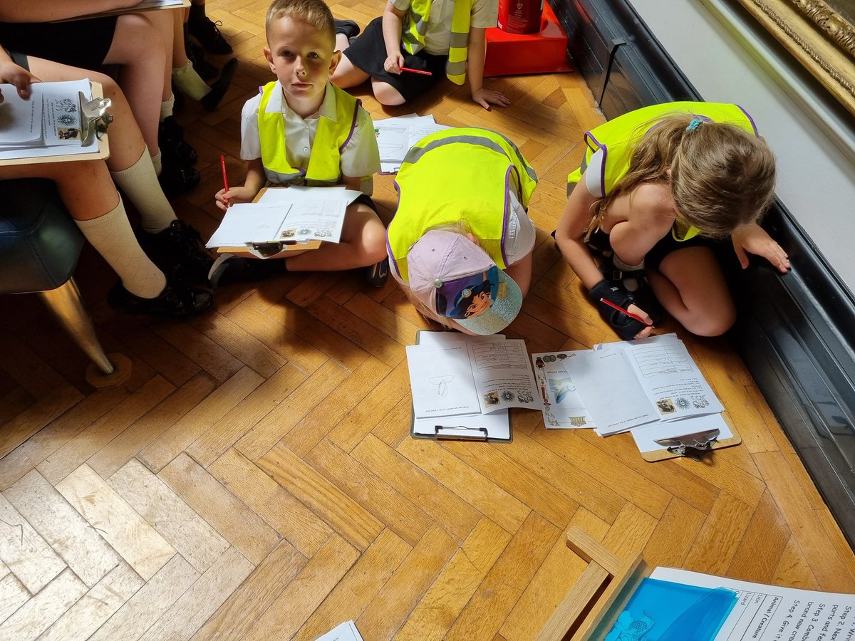 WestonMiss's tweet photo. Year 4 had an amazing day visiting Russell Coates museum! They loved every minute including the coach rides!  @ManorsidePoole https://t.co/tChPPQ0VWp