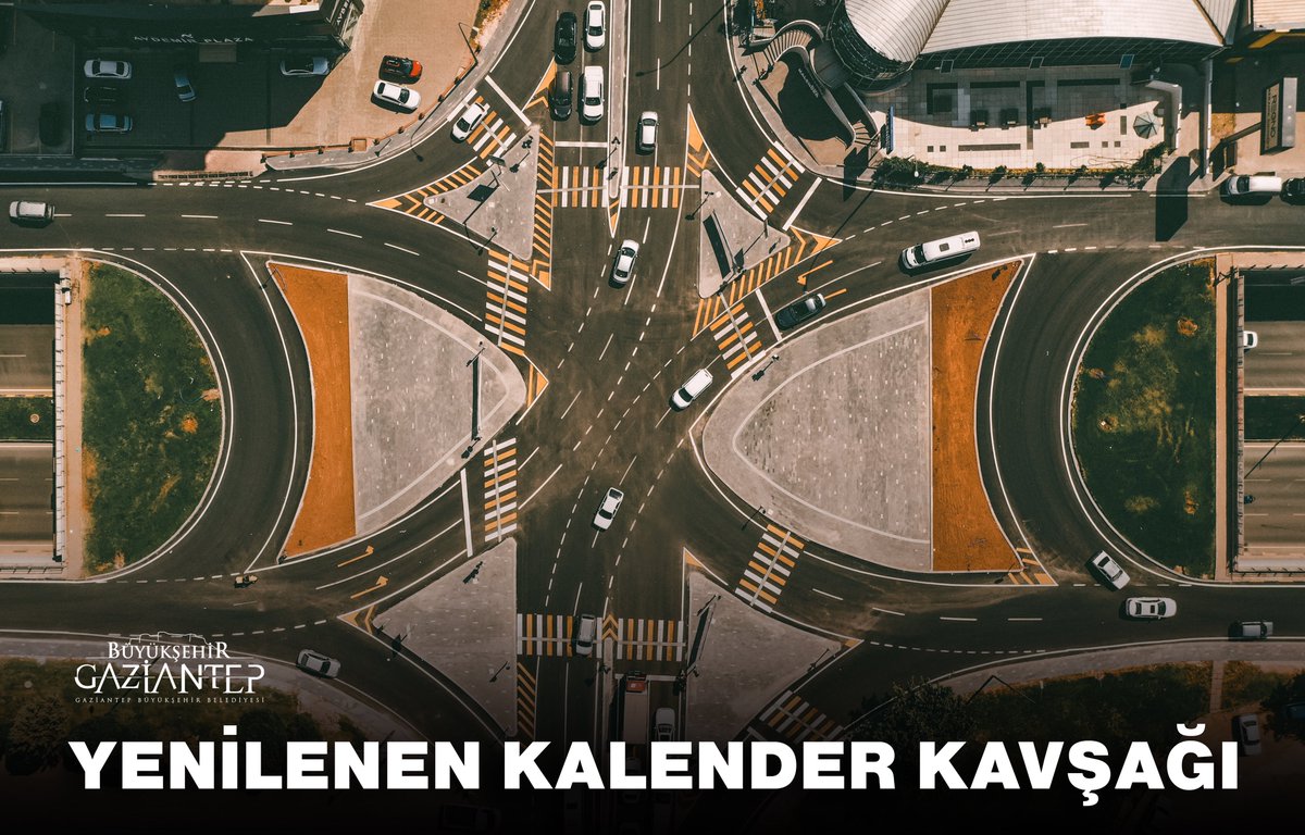 GaziantepBeld's tweet photo. Yeni yollar ve kavşaklar yapıyoruz. 🛣 

Yeşil alanlar oluşturarak daha estetik bir görünüm kazandırıyoruz  #Gazi şehrimize… 🌲 🌳 

Yaz okulları kapsamında tesislerimizde çocuklarımız için eğitimler, sportif aktiviteler düzenliyoruz. #GaziantepYaptı https://t.co/p1Ds85RUnS