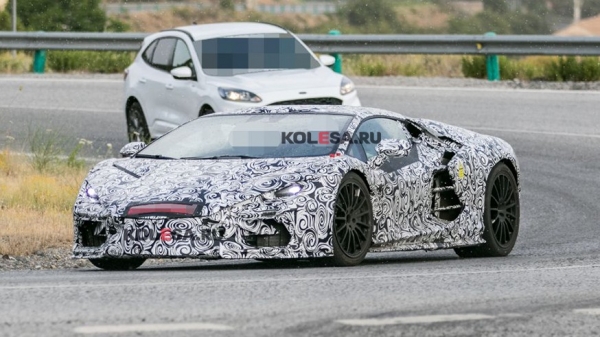 AUTOLOGACH's tweet image. Преемника Lamborghini Aventador поймали на дорожных тестах за пределами автодрома 
➡ Читать далее autonavigator.moscow/preemnika-lamb…