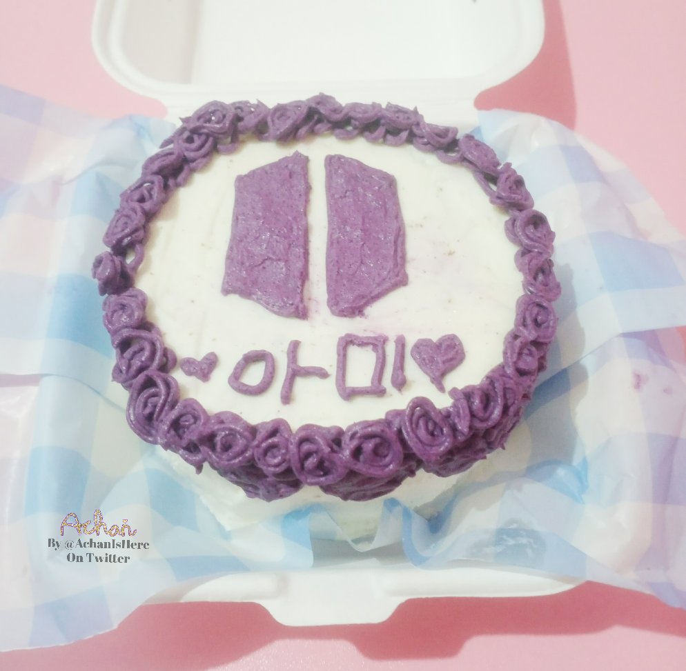 AchanIsHere's tweet photo. HAPPY ARMY DAY 💜
#HAPPY9thARMYDAY #ARMY #ARMYDAY #ArmyFlyWithBTS #HappyARMYDay #HBD_TO_ARMY
@BTS_twt https://t.co/4HhVKbGv32