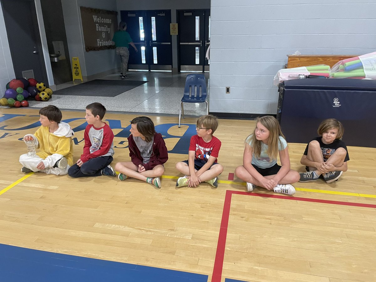 MsLaforet's tweet image. We LOVE #PoundFitness! What a fun way to workout 💪🏼🏕🥁 #CampDiscovery #GECDSBSLP2022 @DarinTeach