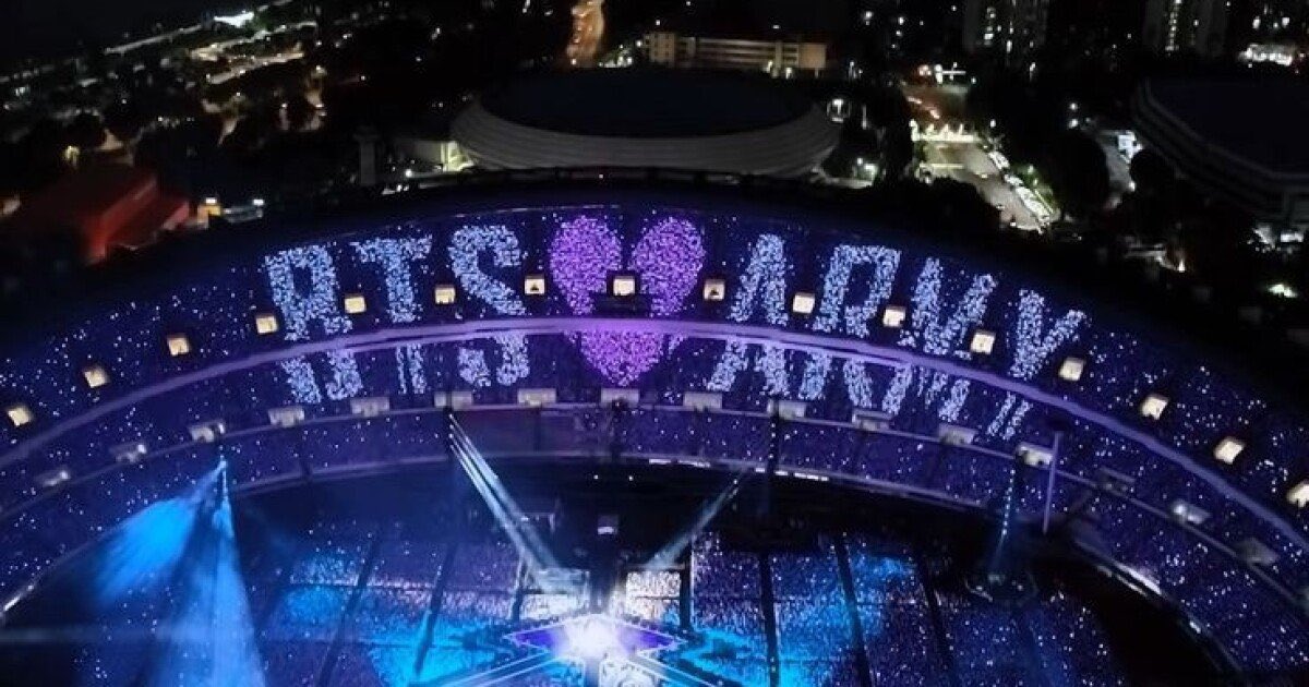 btsaresevennn's tweet photo. — OFICIALMENTE ES NUESTRO NOVENO ANIVERSARIO ARMY! TENGAN UN HERMOSO DÍA LLENO DE AMOR, BANGTAN LXS AMA #HBD_TO_ARMY💜 https://t.co/NQ0Hz1x3Ks