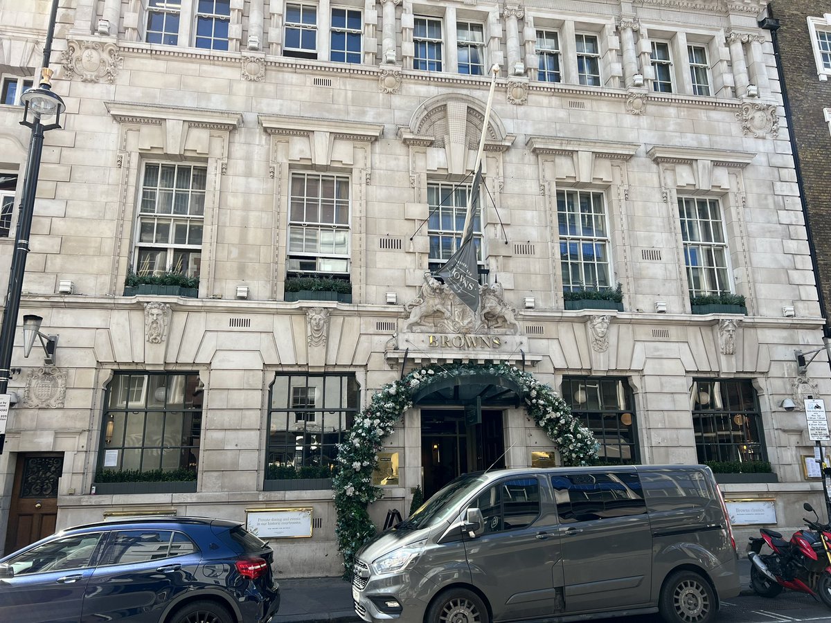 Tim Attenborough tweet media