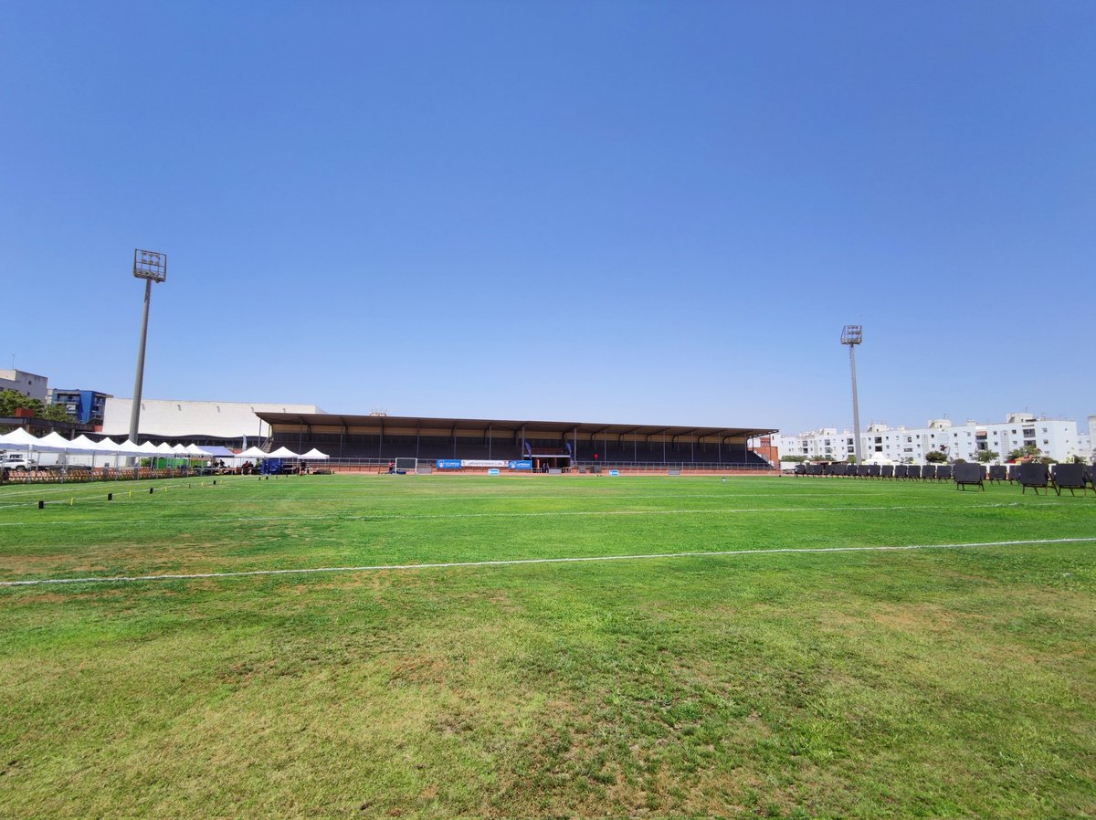 RFETA's tweet photo. #ClubesRFETA22

En las ondas, para hablar de la Fase Final de la Liga Nacional RFETA de Clubes, que se disputa este fin de semana en Isla Cristina.

Gracias por la acogida y por ayudar a promocionar el Trofeo LOTERÍAS 2021-2022. 

¡Os esperamos a todos en el campo de fútbol! https://t.co/Bciv9lwWjP