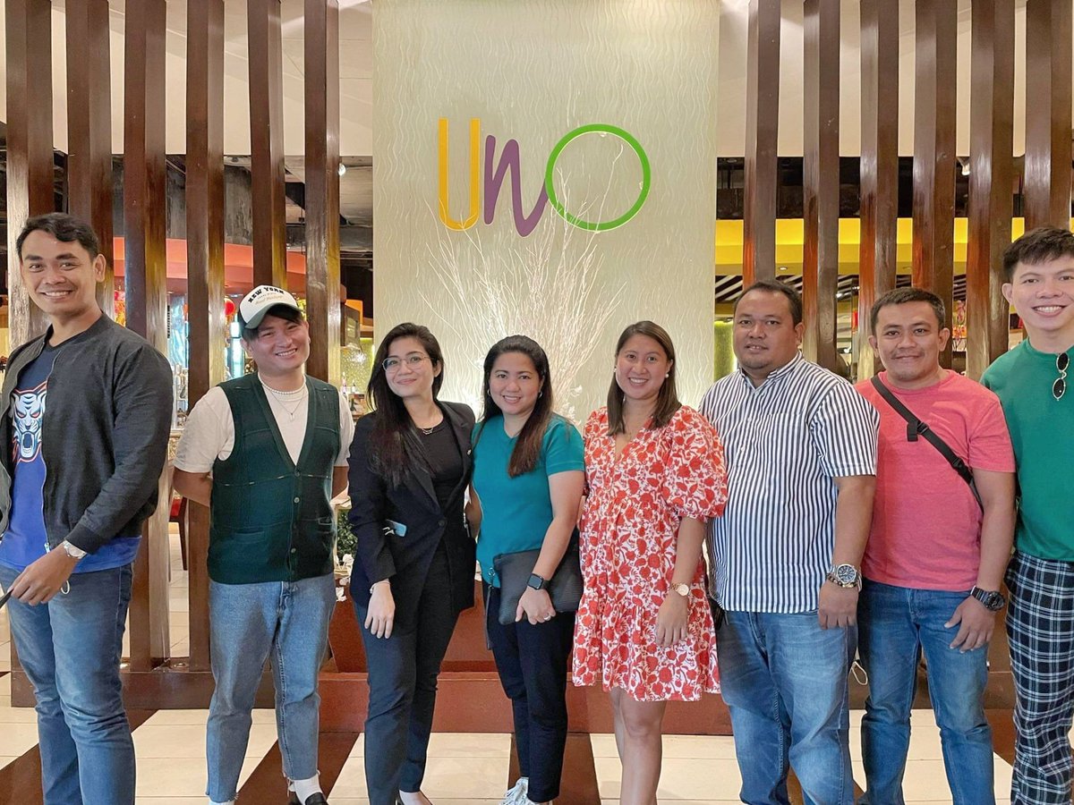 CebuBloggers's tweet photo. MEET AND GREET!
We finally met the new Waterfront Cebu City Hotel and Casino Marketing Communications Manager, Ms. Jan-anne Ocampo earlier during an afternoon siesta Stay tuned for future collaborations!!!
#CBSForever #CBSEngaged #WaterfrontCebuCity #Cebu https://t.co/AwJKymDrkh