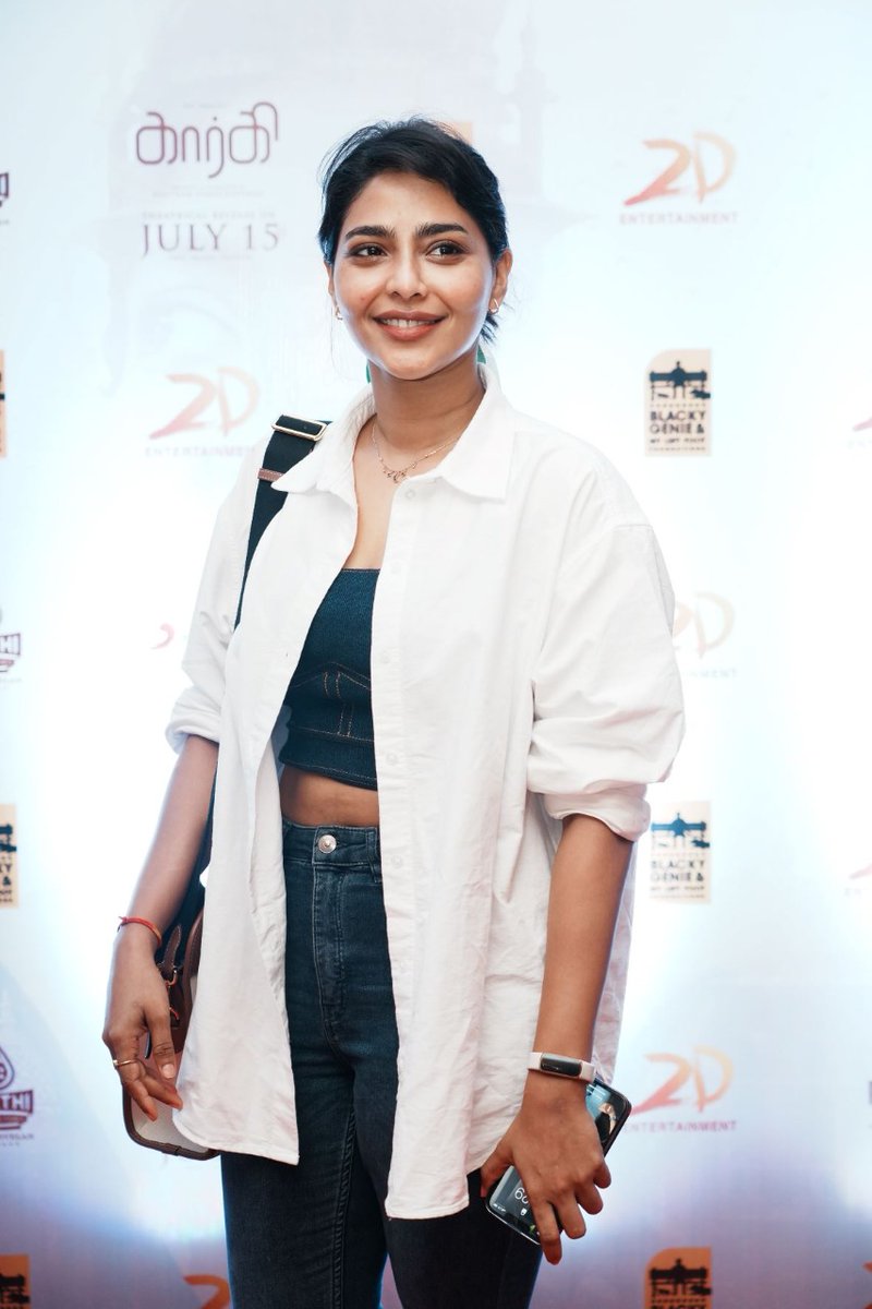 #Gargi Pressmeet #GargiFromJuly15

<a href="/Sai_Pallavi92/">Sai Pallavi</a> <a href="/prgautham83/">Gautham Ramachandran</a>  <a href="/2D_ENTPVTLTD/">2D Entertainment</a> <a href="/rajsekarpandian/">Rajsekar Pandian</a> <a href="/sakthivelan_b/">Sakthivelan B</a> <a href="/SakthiFilmFctry/">Sakthi Film Factory</a> <a href="/premakkattu/">Premkrishna Akkattu</a> @ThomaGeorge80  <a href="/kaaliactor/">Kaali Venkat</a> <a href="/sraiyanti/">雷雷 小妖精</a> <a href="/cheps911/">shafique mohamed ali</a> <a href="/jacki_art/">Jackson</a> <a href="/srkalesh/">Kalesh Ramanand</a> <a href="/mahendramullath/">Mahendra Mullath</a> <a href="/hariharanraj/">Hariharan</a> <a href="/rekhshc/">rekhs</a> <a href="/blacky_genie/">Blacky Genie & My Left Foot Productions</a> <a href="/urkumaresanpro/">PRO Kumaresan</a>