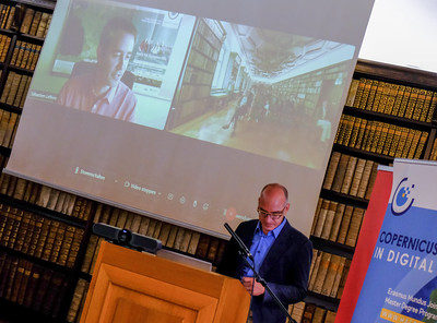 MSc_CDE's tweet photo. #Copernicus Master in #DigitalEarth #MSc #graduation #ceremony in #Salzburg #PLUS 🤩
#Sincere #thanks for the welcome by the #PLUS #ViceRector for #Academic #Affairs M. Weichbold
Enjoy the #professional #photos from Simon P. Haigermoser #ZFL @PLUS_1622 >https://t.co/YmcuThHUYM https://t.co/a6TDE3LvYw