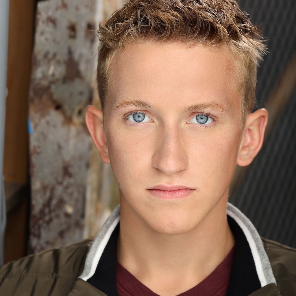 Hunter Fischer Actor tweet media