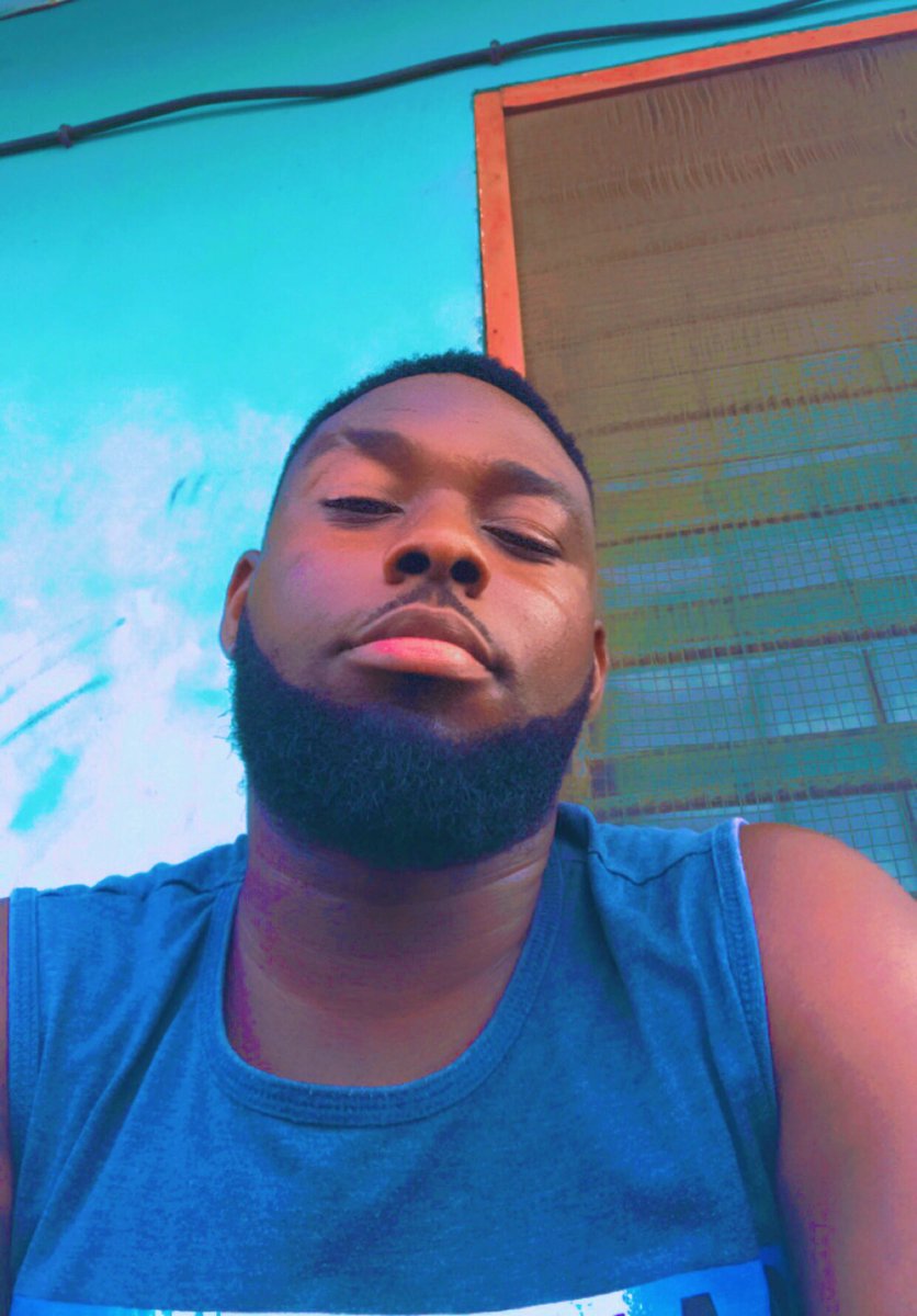 BillyBillz17's tweet photo. We Dey outside #GODWILLDO✊🏼 https://t.co/T3wbO4pbs1