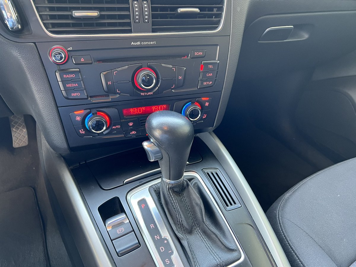 heitocar's tweet photo. Nova entrada✅
Com caixa automática👌🏻
Audi Q5 2.0 TDI Quattro 
Com 170cv
Ano-2010
130.000km
Super estimado como se pode ver nas fotos✅
Faça-nos uma visita 👍🏻
Somos intermediários de crédito, consulte:
https://t.co/MkhBvhAYXB 
#audi #audiq5 #audiq5quattro #audiq5tdi 
#heitocar https://t.co/ci4TS4Eonf