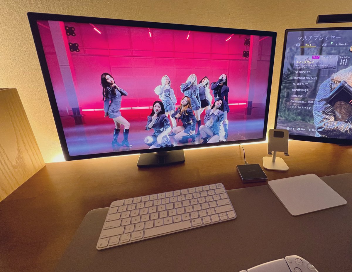 oooREONAooo's tweet photo. 2ヶ月以上待ったStudio Displayで酒呑みながらK-popを堪能する。
#Nanotexture
#TWICE https://t.co/RL4r81Y6R9
