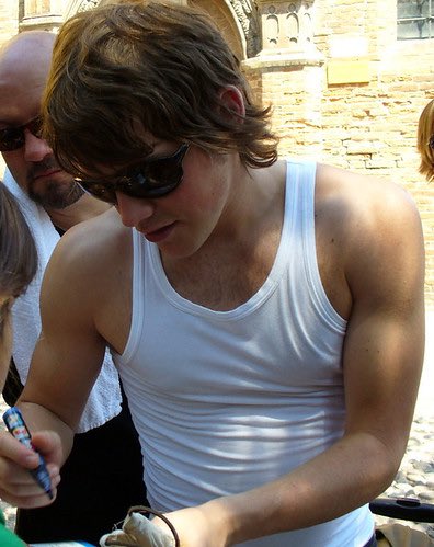 In honor of this beefy hunk\s birthday, I present to you: his best era <3 Happy birthday Jamie Cook!!!! 