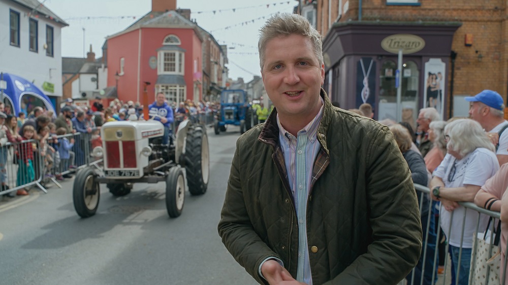 ywasgS4Cpress's tweet photo. Beth sydd ymlaen ar @S4C wythnos yma? 
Coming up on #S4C this week...

🐶 #YFets
🌾 #CefnGwlad
🏡 #DanDo
  
📰 Darllenwch Becyn y Wasg W28 yma:
https://t.co/363NCs3uDS

📰 Read our W28 Press Pack here:
https://t.co/5nbKH0V6Cc https://t.co/Hg24oKLZhn