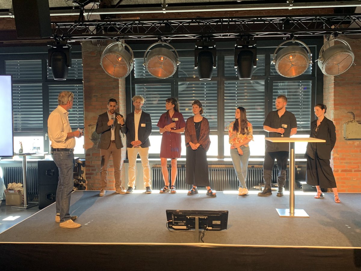 NbauOrg's tweet photo. #TdN22 #SustainabilityChallenge #Forschung
#Kalkspeicher @DLR_de
#NEWood @KITKarlsruhe
#SenseLab @TU_Muenchen
#Matrialgeschichten @bauhaus_uni
Spannend! Einiges davon demnächst auf https://t.co/tpv7mgulyr https://t.co/fOf8lyEywk