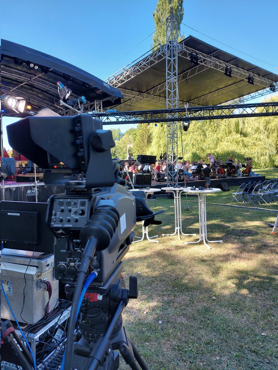 📺 Ce soir rdv sur <a href="/F3Picardie/">France 3 Picardie</a> présenté par <a href="/MickaelGuiho/">Mickaël Guiho</a> pour les 30 ans de <a href="/festivdesforets/">Festival des Forêts</a> 🍃
🎻 Concert événement avec <a href="/ORCHESPICARDIE/">ORCHESTRE DE PICARDIE</a>