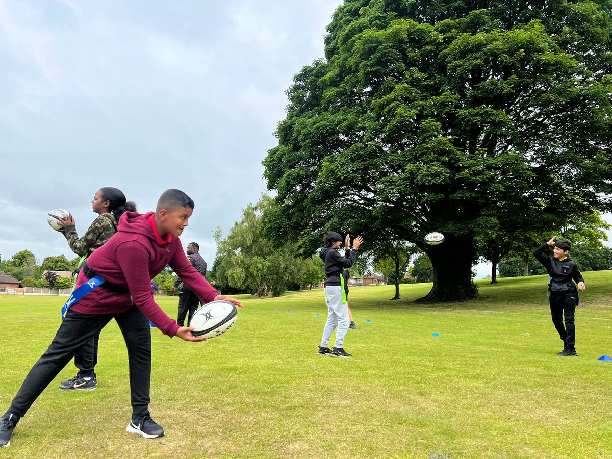 NishkamPE's tweet photo. Our wonderful year 7’s taking part on Wednesday at the commonwealth events! What a pleasure it was to be invited and for our pupils to experience such a variety of activities and being part of the commonwealth! Thank you @KESSPB ! Bring on the Commonwealth! 🎉🏏🤼‍♂️🏆🥇🥁 https://t.co/I0s7nbnvtj