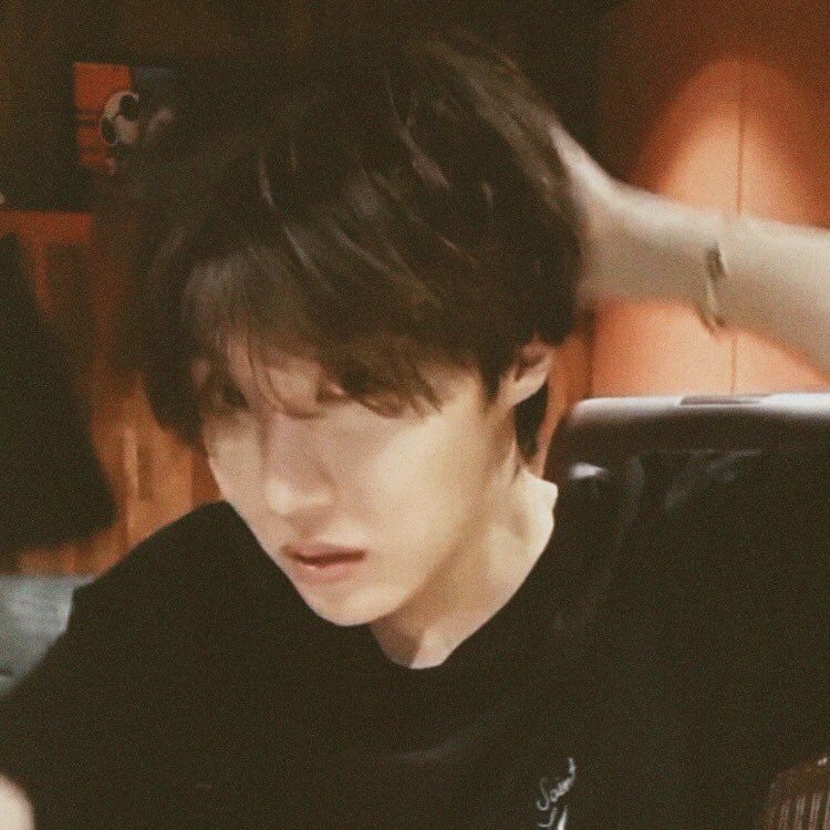 218stills's tweet photo. in love with him … https://t.co/ti2ecwnpV7
