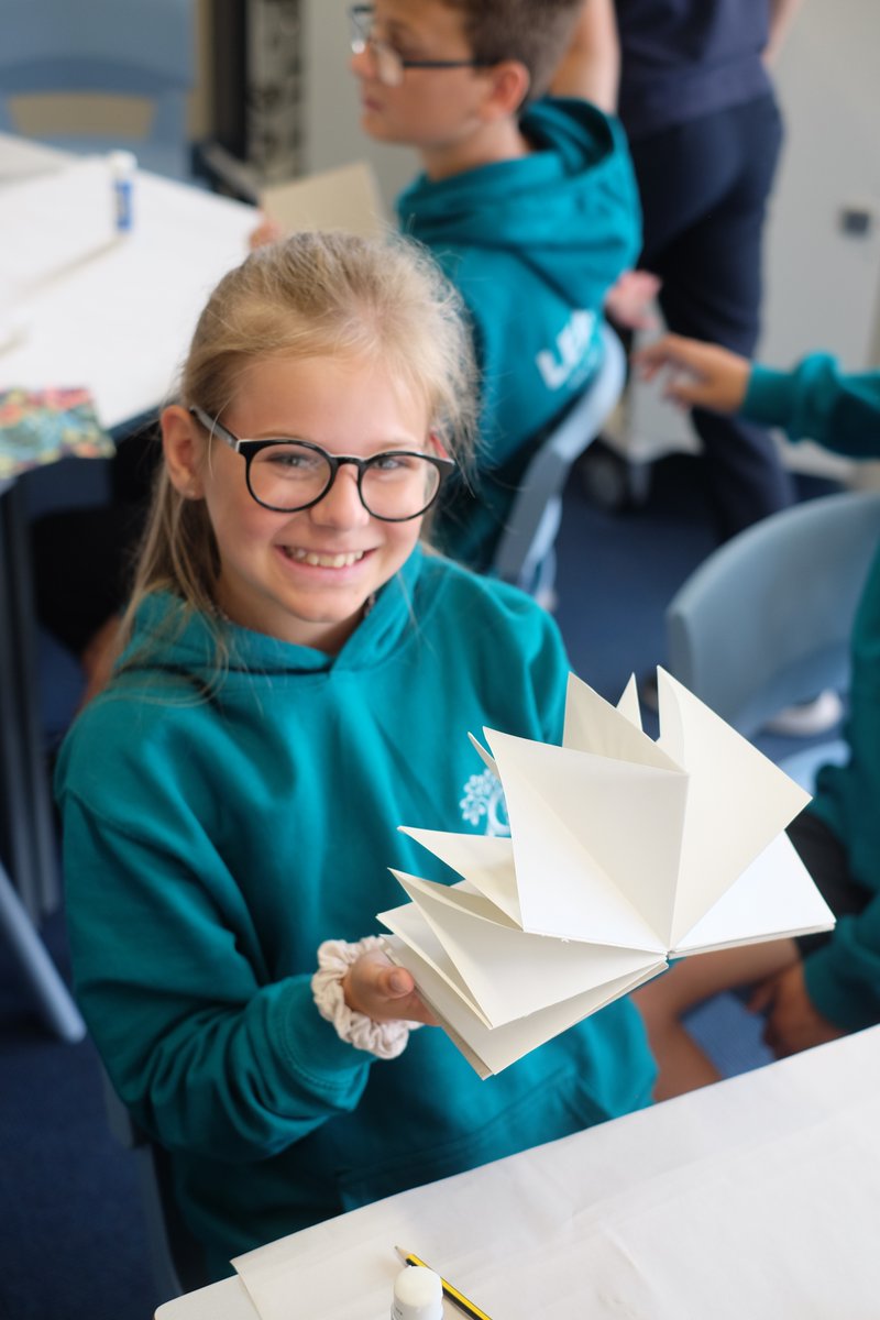 LBUArtsResearch's tweet photo. Fantastic time being had by all during the @inscription_jnl bottari bookmaking workshops inspired by artist #Kimsooja and Inscription issue 3. Check out the work by students at Staynor Primary Academy! https://t.co/XbrfSeVdfX