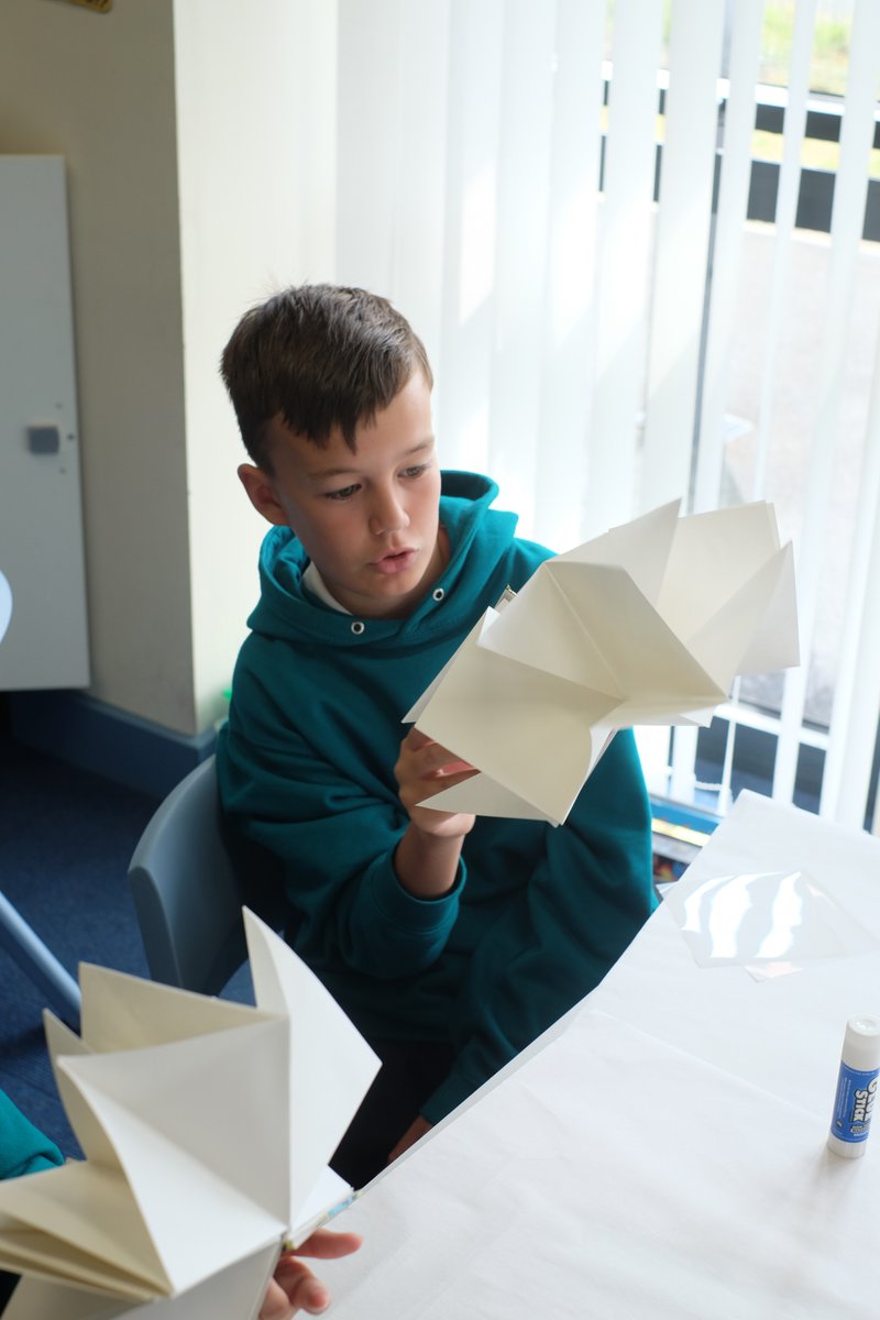 LBUArtsResearch's tweet photo. Fantastic time being had by all during the @inscription_jnl bottari bookmaking workshops inspired by artist #Kimsooja and Inscription issue 3. Check out the work by students at Staynor Primary Academy! https://t.co/XbrfSeVdfX