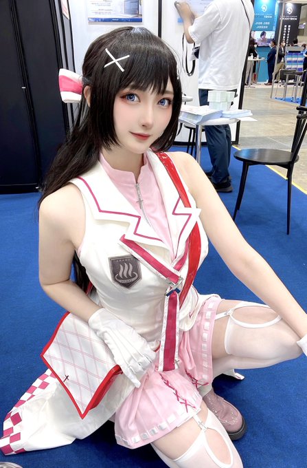 Twitterのコスプレ画像2