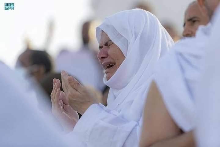 Mohamed_Nor2's tweet photo. Waa Sawiro Dareen Gooni ah Xanbaarsan oo laga soo qaaday Muslimiinta ku Sugan #Carafa
Ilaahay Camalka wanaagsan Dhamaanteen ha inaka aqbalo
Aamiin🤲 https://t.co/2LGAm1nJ5R