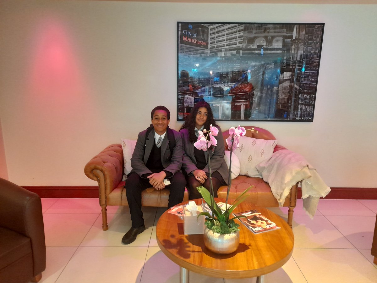 chssouthmcr's tweet image. We have arrived ! School in the community award finalists !  @MENnewsdesk @OneEducation #menschools2022