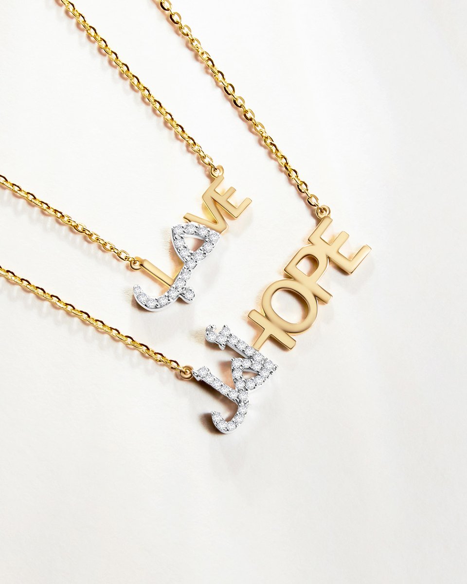 DamasJewellery's tweet photo. Hope story continues with its newest capsule limited edition in collaboration with Nadine Kanso, the Arabic jewellery artisan.
Permit No: PRHCE-000039581
#KeyOfHope #DamasXNadineKanso #DamasJewellery #TogetherWeStand
#NadineKansoBilarabiXDamas #BilarabiXDamas https://t.co/B5sXIC2AP6