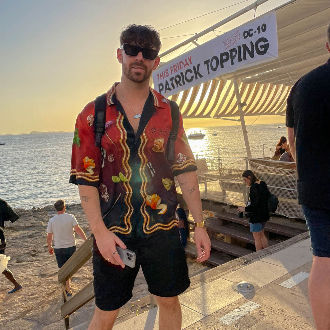 Patrick_Topping's tweet photo. Trick Ibiza vibes ⚡️ See you again tonight 😈 https://t.co/KYko9tdZGW