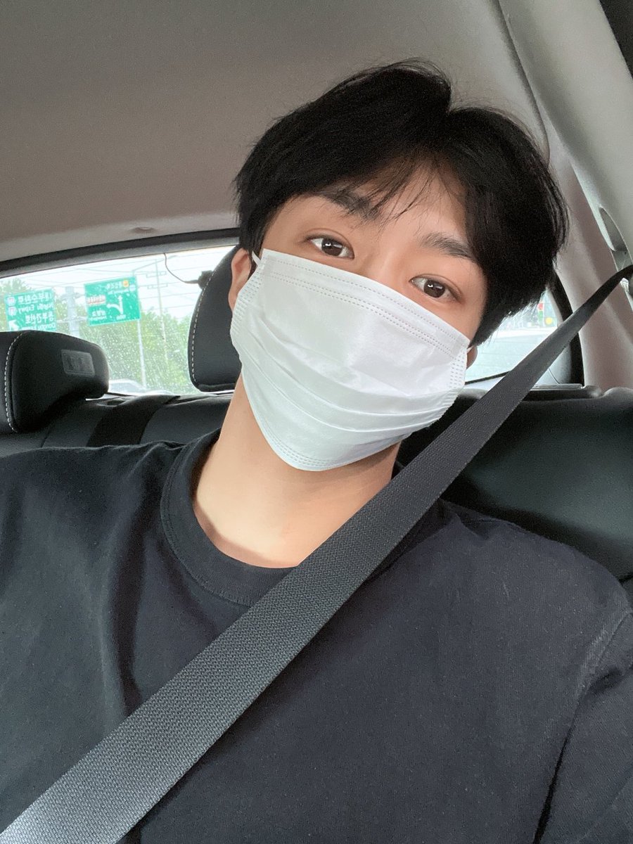 080722 TALK TOK

HYUNGWON: youuuuuuuuu youuuuuu youuuuuuuu (de la canción de if with u)