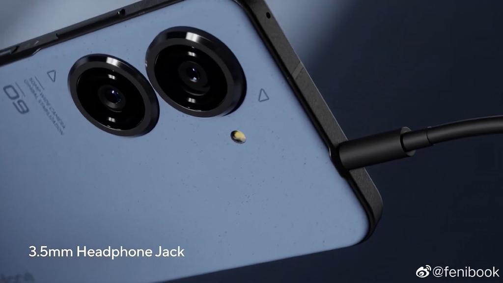 sptechlab's tweet photo. ASUS ZenFone 9 Official Leaked Specifications!!
- 5.9"120Hz AMOLED Display
- 3.5mm Jack 
- Primary Camera with Gimbal Stabilisation
- ZenTouch Smart Key
- 4300mAh Battery
- Snapdragon 8+ Gen 1
- IP68 
- Swanky New Design and Colours
(Source : Weibo)
#AsusZenfone9 https://t.co/okwGKKIPSE